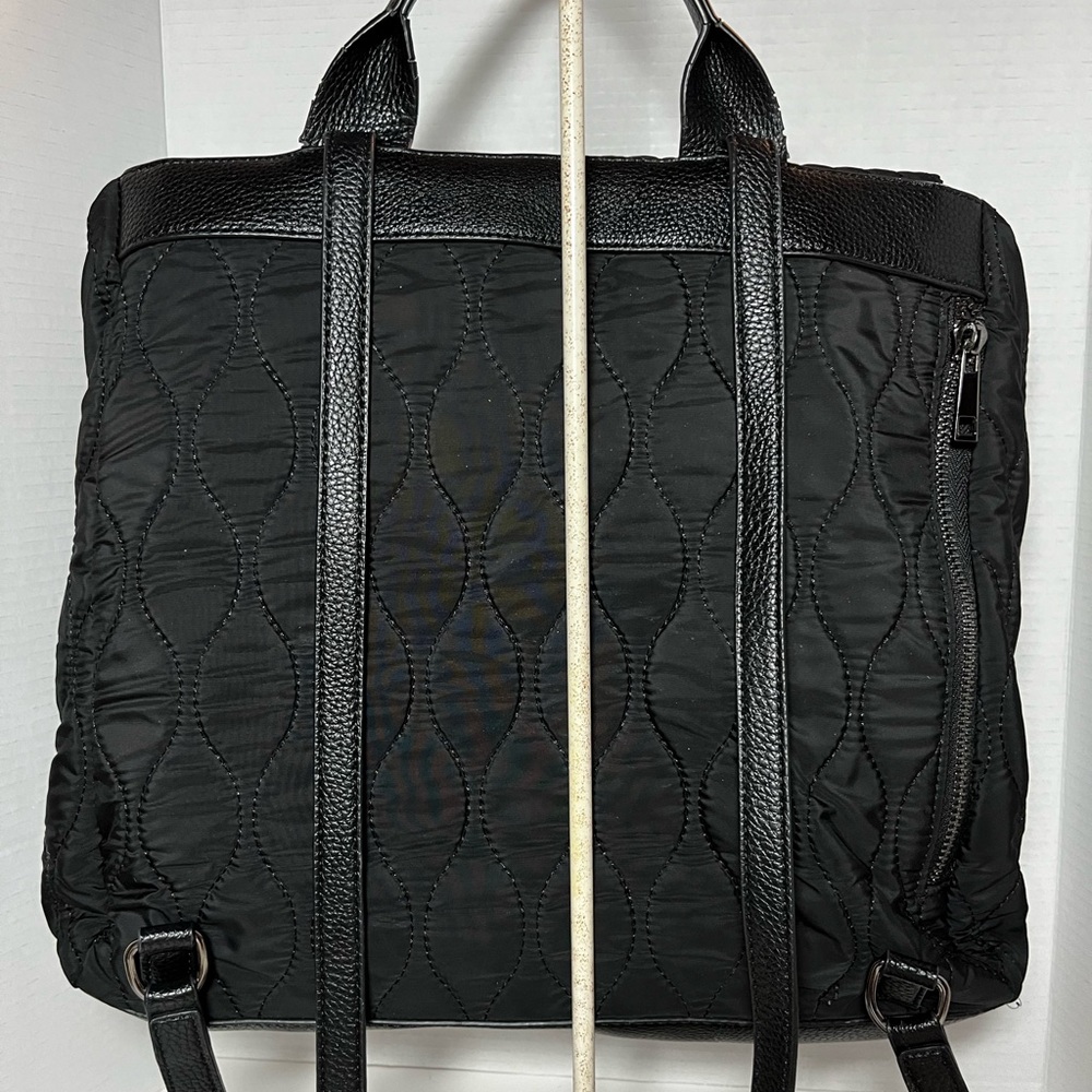 Fabletics Quilted backpack - Picture 4 of 14
